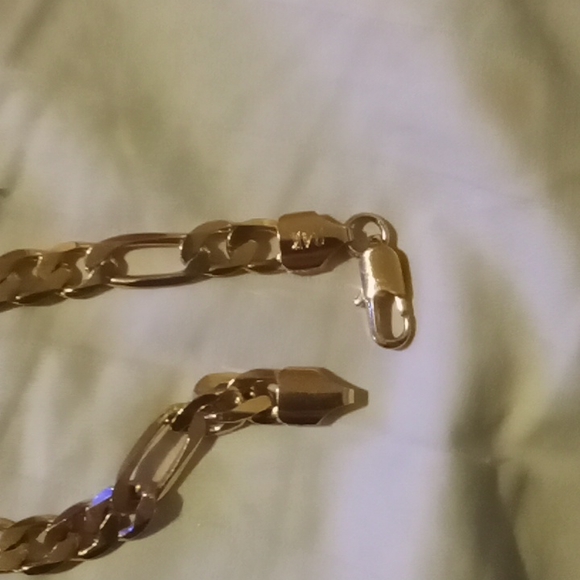 24kt gold figero - Picture 2 of 2